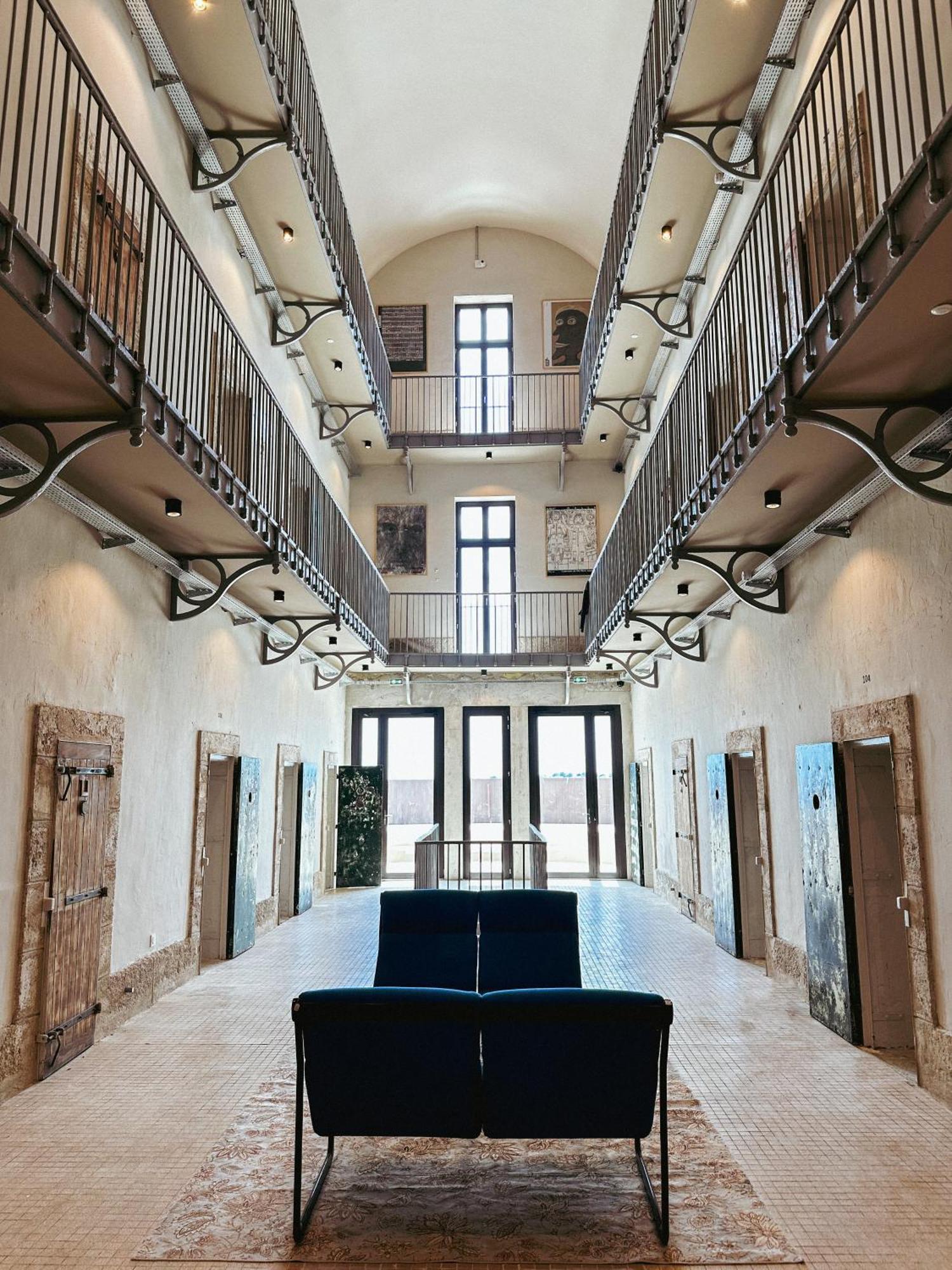 Hotel La Prison Безьє Екстер'єр фото